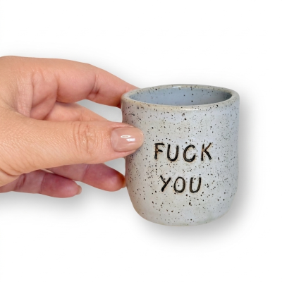 https://www.motiveceramica.com/product/copinho-fuck-you