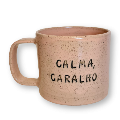 https://www.motiveceramica.com/product/caneca-calma-caralho-salmao