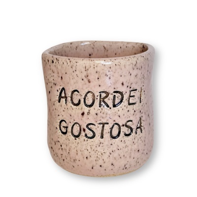https://www.motiveceramica.com/product/copinho-acordei-gostosa-rosa-nude