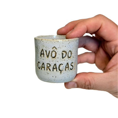 https://www.motiveceramica.com/product/mini-copinho-avo-do-caracas-azul-celeste