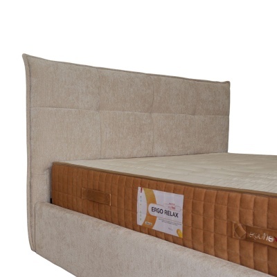 Cama estofada bege com colchão matelassado ERGO RELAX