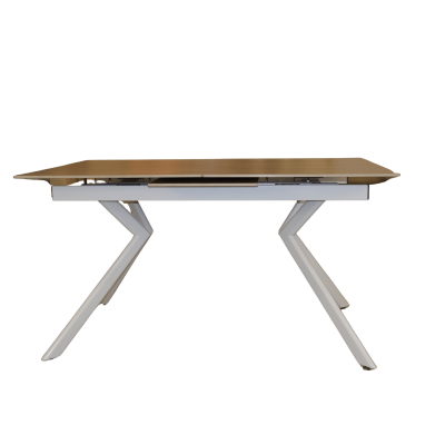 Mesa retangular de madeira com pernas brancas anguladas em formato Z