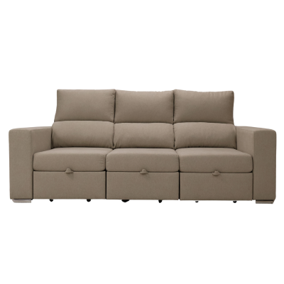 Sofá três lugares bege estofado com braços largos e assentos reclináveis