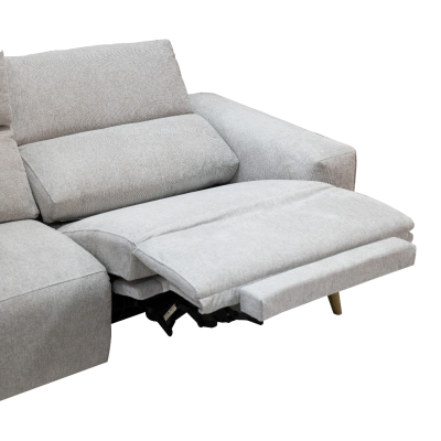 Sofá relax cinzento claro com encosto reclinável e braços retos