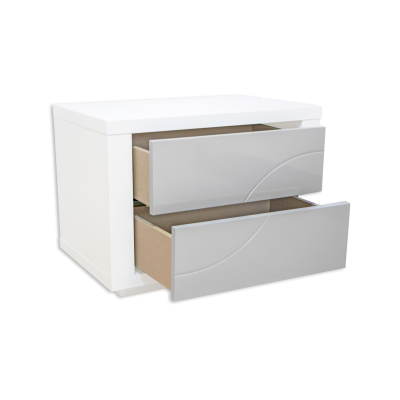 Móvel branco com duas gavetas abertas e padrão curvo na frente.