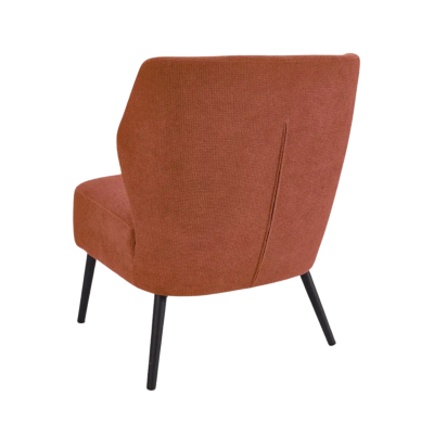 Cadeira estofada ferrugem com pernas pretas