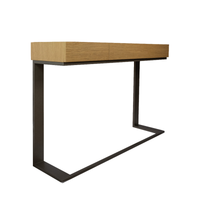 Secretária suspensa com tampo em madeira clara e estrutura metálica preta