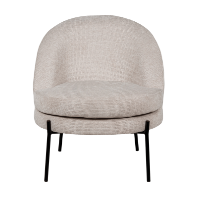 Cadeira lounge estofada bege com pernas de metal preto