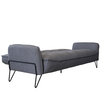 Sofá cama estofado cinzento com suporte em metal preto