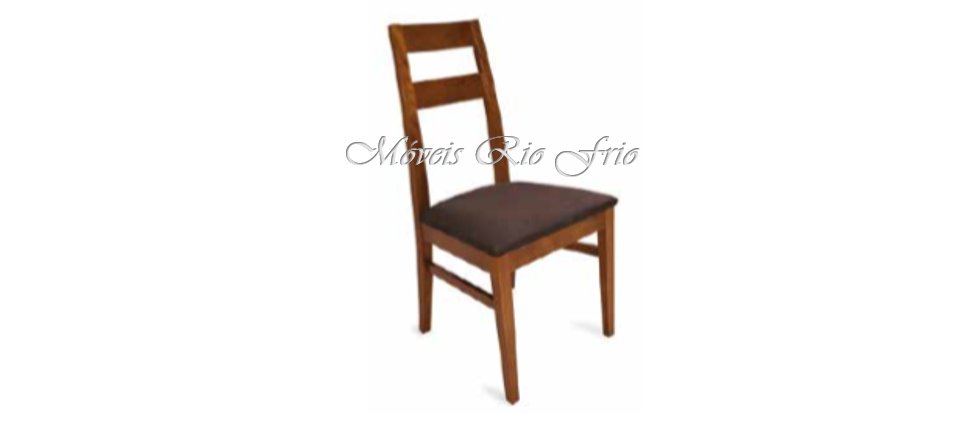 Cadeira de madeira castanha com assento estofado castanho