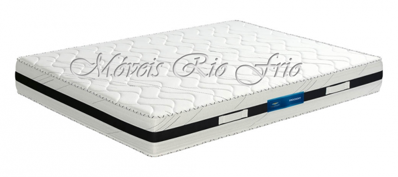 Colchão branco matelassado com faixa lateral preta e etiquetas azuis e brancas