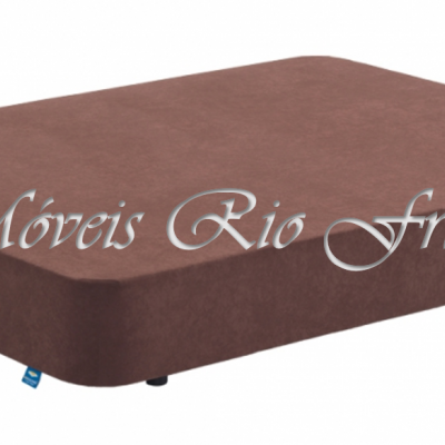base de cama estofada castanha de forma quadrada com pés pequenos