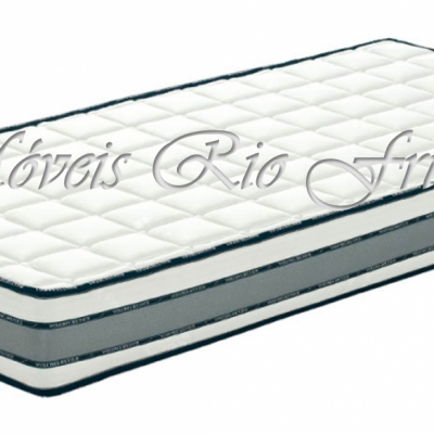 Colchão branco com bordas cinzentas e padrão acolchoado