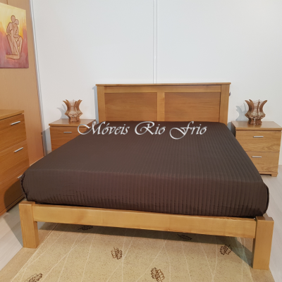 Cama&#x20;de&#x20;Casal&#x20;Linha&#x20;Guimar&#x00E3;es