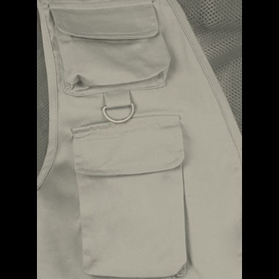 Colet cinzento com bolsos e argola metálica