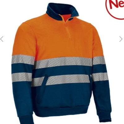 Camisola de malha laranja e azul com faixas refletoras e zip