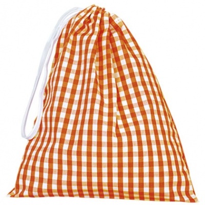 Saco de tecido vichy vermelho e branco com cordão branco