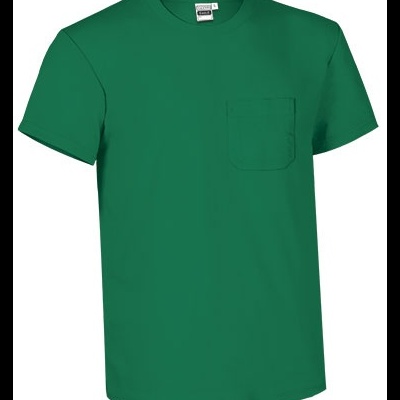 T-shirt verde com bolso no peito esquerdo