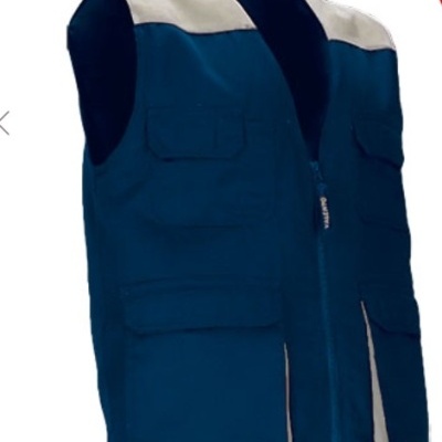 Colete de trabalho azul escuro com detalhes cinza e vários bolsos frontais