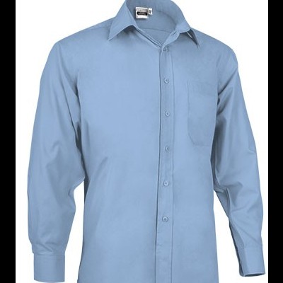 Camisa azul de manga comprida com bolso e botões