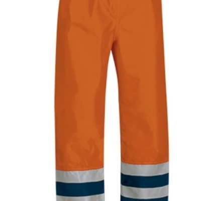 Calças de proteção laranja com faixas refletoras prateadas e azul escuro na parte inferior