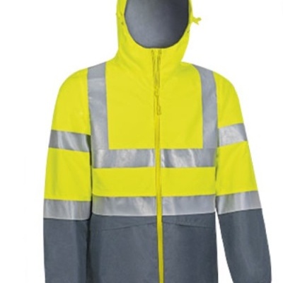 Casaco de segurança amarelo fluorescente com capuz e faixas refletoras cinza