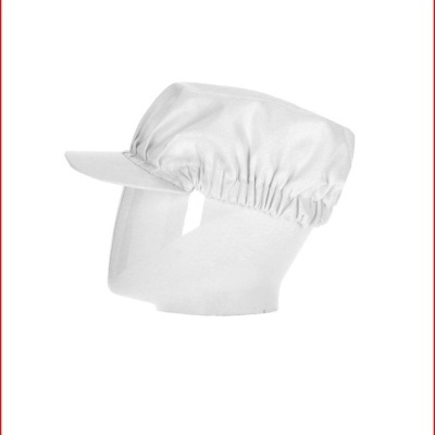 Chapéu branco com aba rígida e parte superior franzida numa cabeça de manequim branca