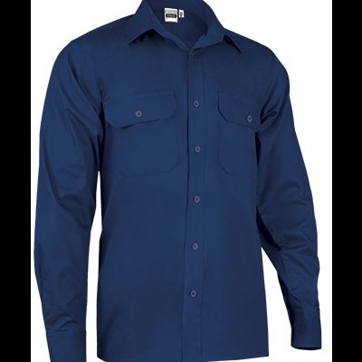 Camisa azul escuro de manga comprida com bolsos no peito