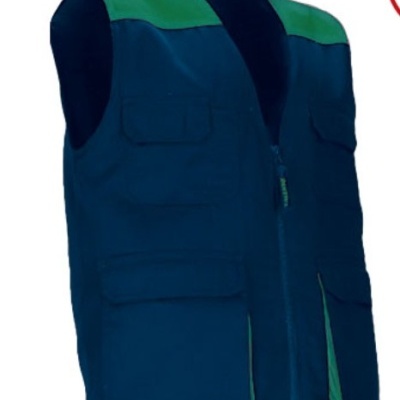 Colete azul escuro e verde com quatro bolsos frontais