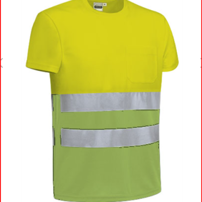 T-shirt de alta visibilidade amarela com verde e faixas refletoras