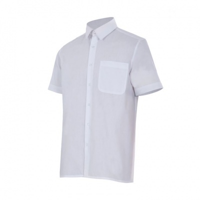 Camisa branca de manga curta com bolso frontal