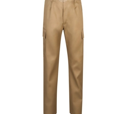 Calças cargo bege com bolsos laterais e cintura elástica