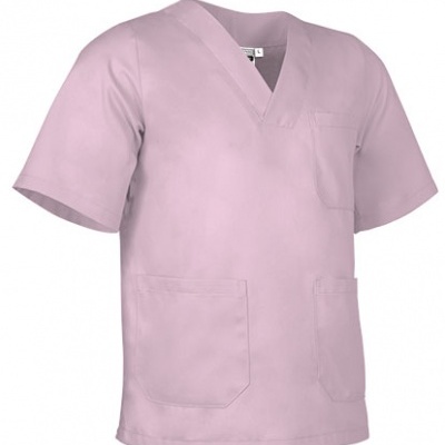 Camisola scrubs rosa claro com três bolsos e decote em V