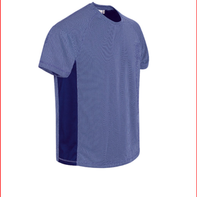 T-shirt desportiva azul com padrão de pontos e detalhe lateral azul escuro