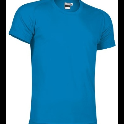 T-shirt azul com gola redonda e etiqueta da marca FRUIT OF THE LOOM