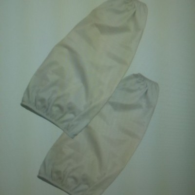 Par de protetores de mangas bege com elástico