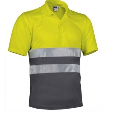 Polo bicolor amarelo fluorescente e cinza com faixas refletoras.