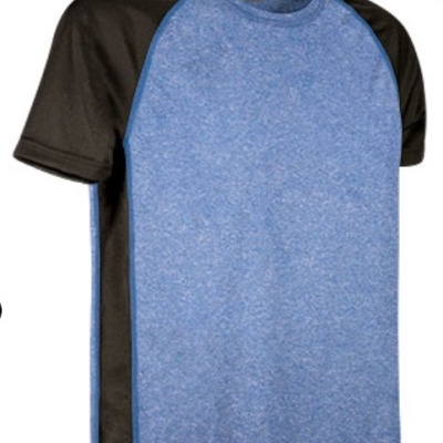 T-shirt desportiva azul mesclado com mangas pretas