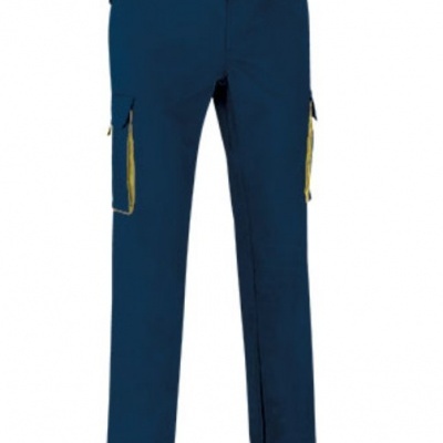 Calças azuis com bolsos laterais e detalhes amarelos