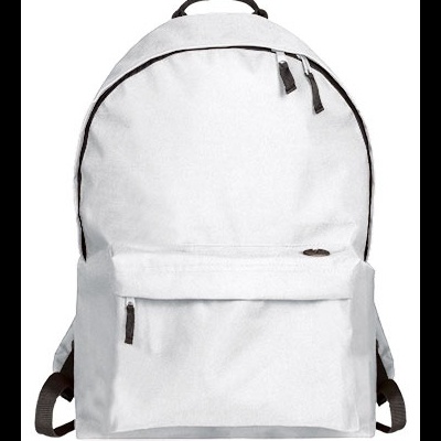 Mochila branca com bolso frontal e alças pretas