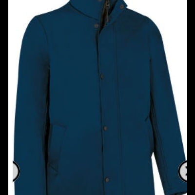 Casaco comprido azul escuro com fecho e botões