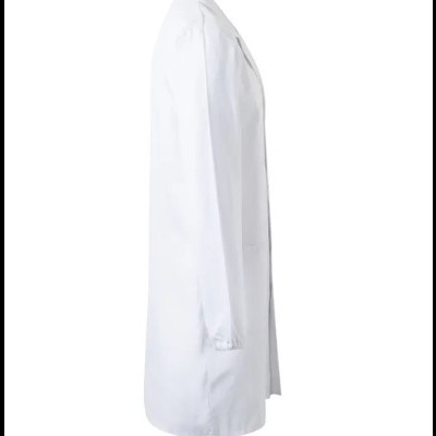 Blusão branco de manga comprida visto de lado sobre fundo branco