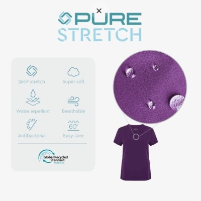 T-shirt roxa PURE STRETCH com textura repelente à água e ícones das características do tecido.