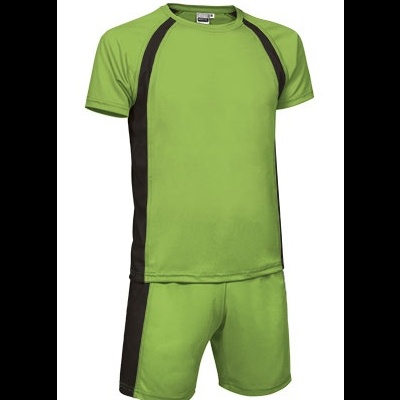 Conjunto de roupa desportiva verde e preta