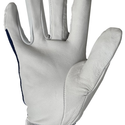 Luva de trabalho branca em pele com forro cinza e faixa azul na lateral do polegar