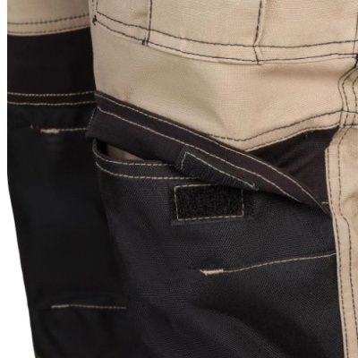 Calças de trabalho bege e pretas com bolso e fecho de velcro.