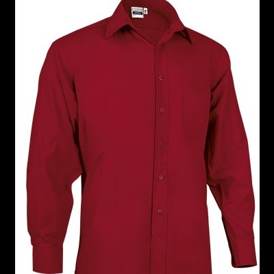 Camisa de homem vermelha com gola clássica e botões
