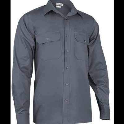 Camisa de manga comprida azul escura com dois bolsos frontais