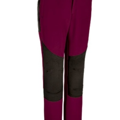 Calças bordeaux com reforço preto nos joelhos e bolso lateral