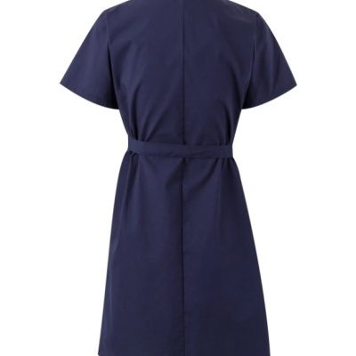 Vestido azul-marinho de manga curta com cinto